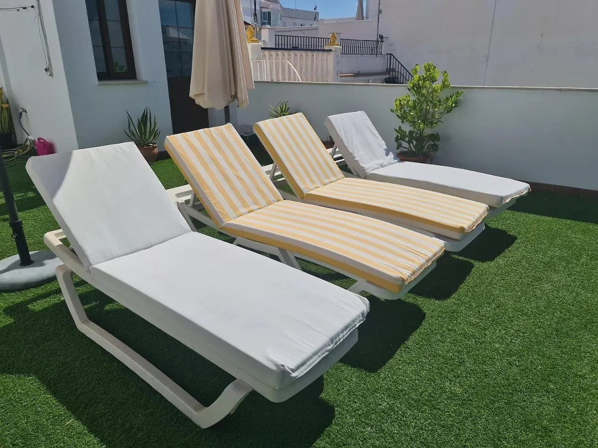 Apartamentos El Barrio Nerja 0*,
